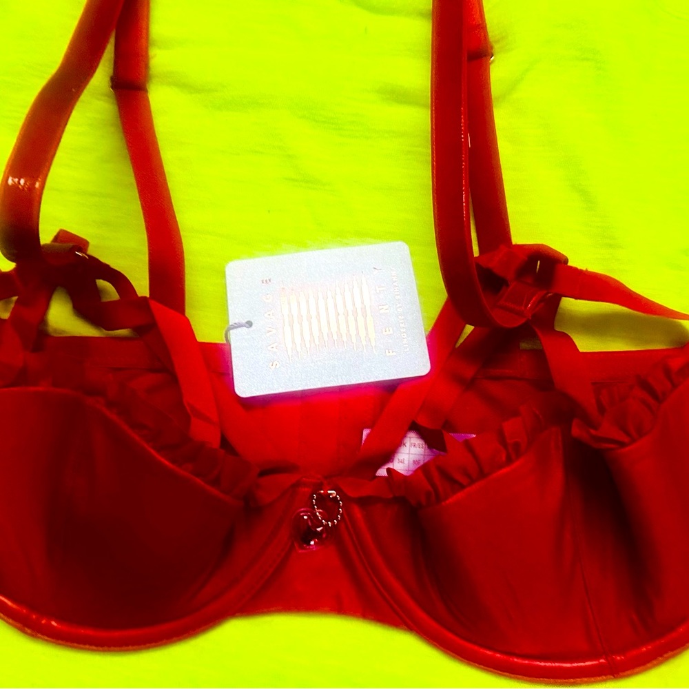 Savage X Fenty Bra